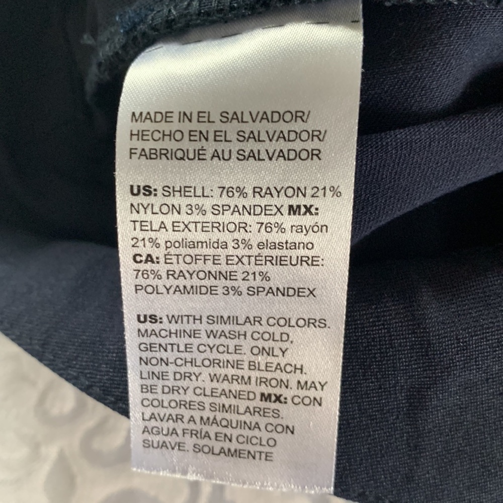 Chico’s size 1 shorts - Picture 11 of 14